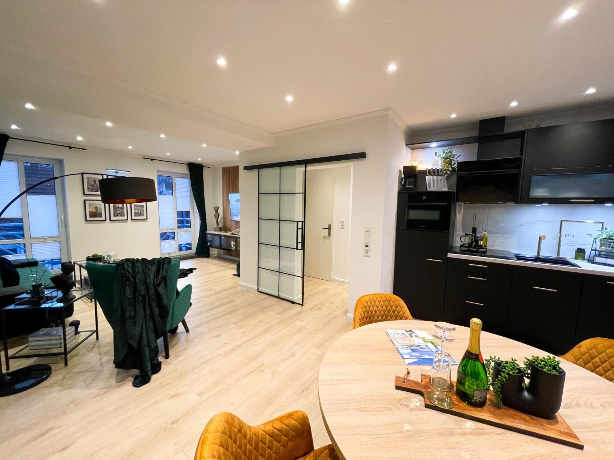 Ferienwohnung Domizil Am Delft II เอมเดน ภายนอก รูปภาพ